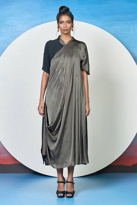 1999ad By Amita & Deepak Black Satin V-neck Shiloh Drape Dress 