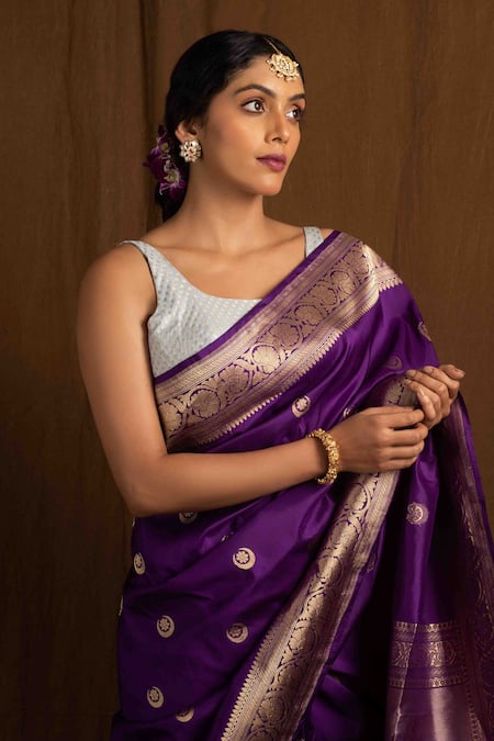Buy_Devissha_Purple Pure Katan Silk Handloom Banarasi Saree With Running Blouse Piece _Online_at_Aza_Fashions