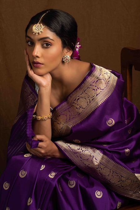 Shop_Devissha_Purple Pure Katan Silk Handloom Banarasi Saree With Running Blouse Piece _Online_at_Aza_Fashions