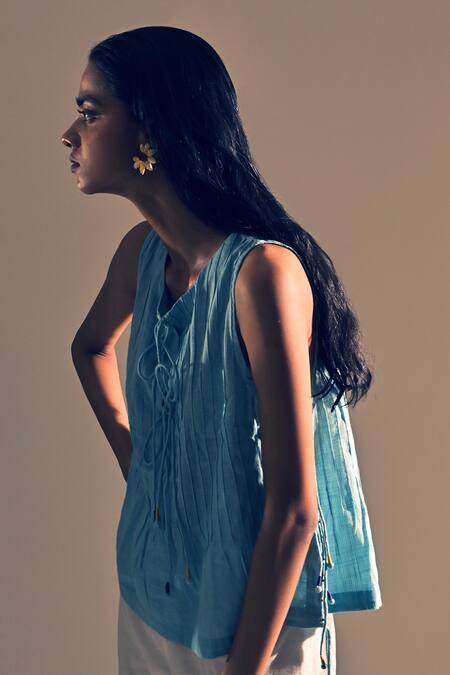 Theroverjournal_Sky Blue Cotton Solid Round Pintucked Top_Online_at_Aza_Fashions