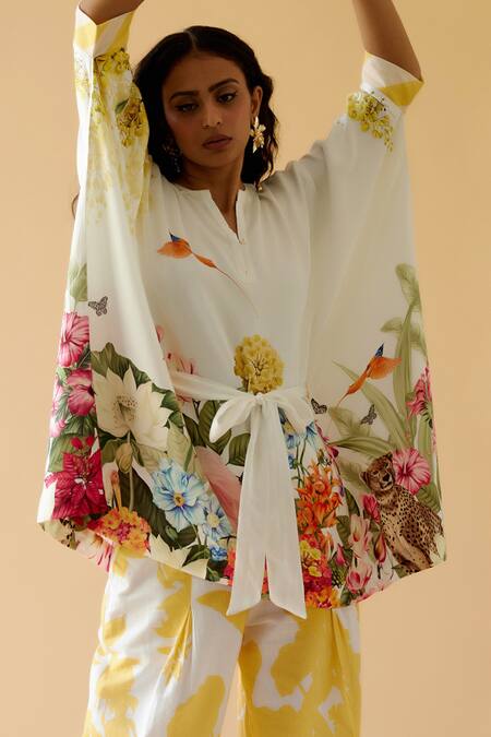 Shop Moh India White Pure Linen Print Floral Mandarin Collar Leopard Kurta Set at Aza Fashions Shop_Moh India_White Pure Linen Print Floral Mandarin Collar Leopard Kurta Set_at_Aza_Fashions