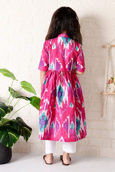 The Cotton Staple Strawberry Ikat Print Kurta With Pant 