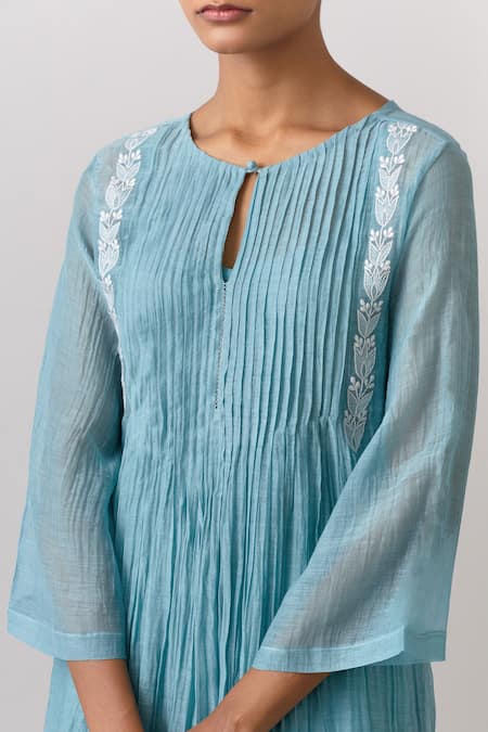 Shop Ikshita Choudhary Blue Chanderi, Tissue Embroidery Round Neck Kurta Pant Set Online at Aza Fashions Shop_Ikshita Choudhary_Blue Chanderi, Tissue Embroidery Round Neck Kurta Pant Set _Online_at_Aza_Fashions