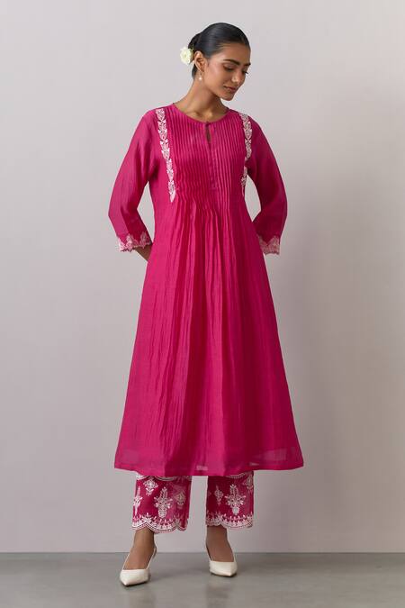 Buy Ikshita Choudhary Pink Chanderi Embroidered Thread Round Kurta Pant Set Online at Aza Fashions Buy_Ikshita Choudhary_Pink Chanderi Embroidered Thread Round Kurta Pant Set_Online_at_Aza_Fashions