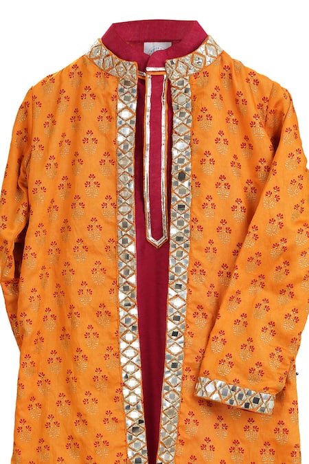 MI Dulce AN'YA Orange Handloom , Chanderi, Silk, Flower Hand Print Sherwani Set Online at Aza Fashions MI Dulce AN'YA_Orange Handloom , Chanderi, Silk, Flower Hand Print Sherwani Set _Online_at_Aza_Fashions