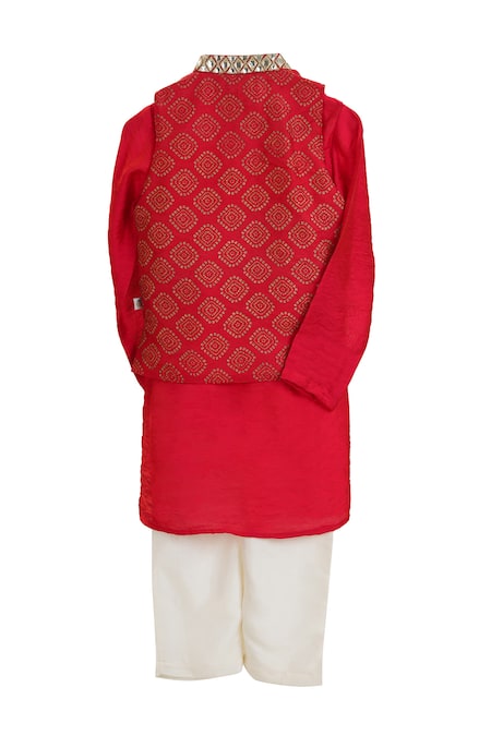 Shop MI Dulce AN'YA Red Chanderi, Cotton, Handloom Cotton, Silk Bandhani Print Kurta Set With Bundi at Aza Fashions Shop_MI Dulce AN'YA_Red Chanderi, Cotton, Handloom Cotton, Silk Bandhani Print Kurta Set With Bundi _at_Aza_Fashions
