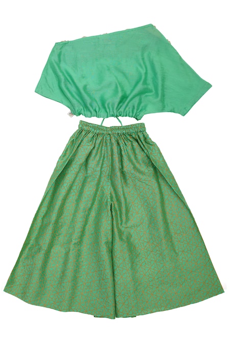 Shop MI Dulce AN'YA Emerald Green Chanderi, Organza, Cotton One Shoulder Blouse With Palazzo at Aza Fashions Shop_MI Dulce AN'YA_Emerald Green Chanderi, Organza, Cotton One Shoulder Blouse With Palazzo _at_Aza_Fashions