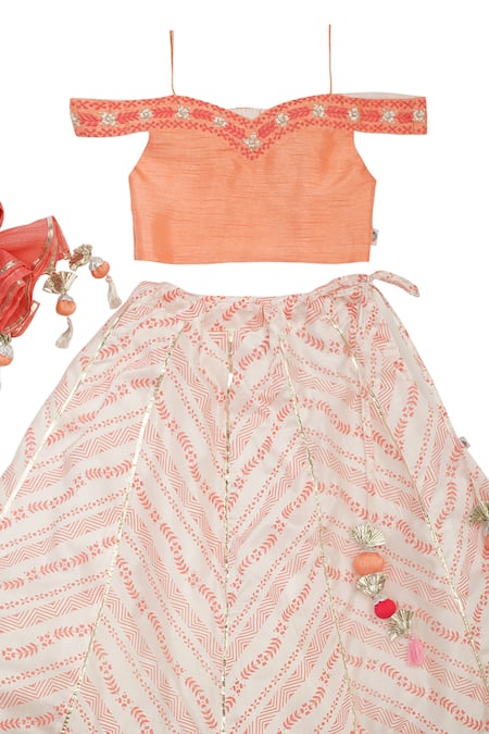 MI Dulce AN'YA_Peach Chanderi, Organza, Cotton Tassels, Floral Chevron Print Lehenga Set _Online_at_Aza_Fashions