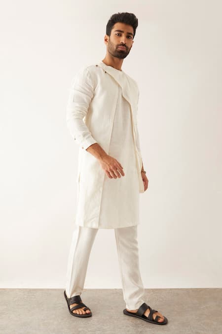 Son Of A Noble Snob White Linen Daha Layered Kurta Set at Aza Fashions Son Of A Noble Snob_White Linen Daha Layered Kurta Set _at_Aza_Fashions