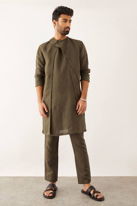 Shop_Son Of A Noble Snob_Green Linen Daha Panelled Kurta Set_Online_at_Aza_Fashions