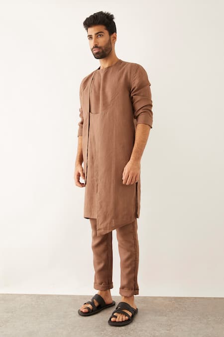 Son Of A Noble Snob_Brown Linen Yam Round Neck Kurta Set _Online_at_Aza_Fashions