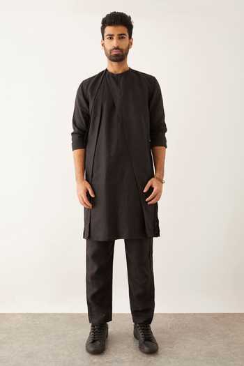 Buy_Son Of A Noble Snob_Black Linen Azam High Low Kurta Set_Online_at_Aza_Fashions