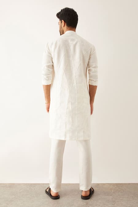 Shop Son Of A Noble Snob White Linen Stela Textured Kurta Set at Aza Fashions Shop_Son Of A Noble Snob_White Linen Stela Textured Kurta Set _at_Aza_Fashions
