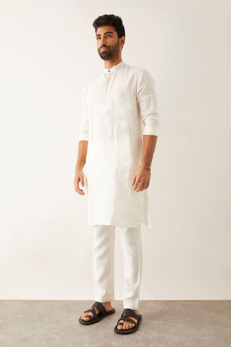 Son Of A Noble Snob White Linen Issa Kurta Set Online at Aza Fashions Son Of A Noble Snob_White Linen Issa Kurta Set _Online_at_Aza_Fashions