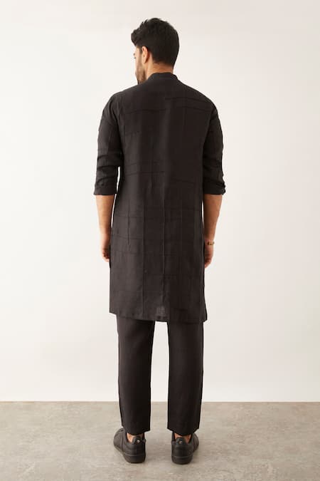 Shop Son Of A Noble Snob Black Linen Issa Textured Kurta Set at Aza Fashions Shop_Son Of A Noble Snob_Black Linen Issa Textured Kurta Set _at_Aza_Fashions