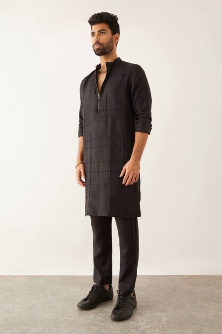 Son Of A Noble Snob Black Linen Issa Textured Kurta Set Online at Aza Fashions Son Of A Noble Snob_Black Linen Issa Textured Kurta Set _Online_at_Aza_Fashions
