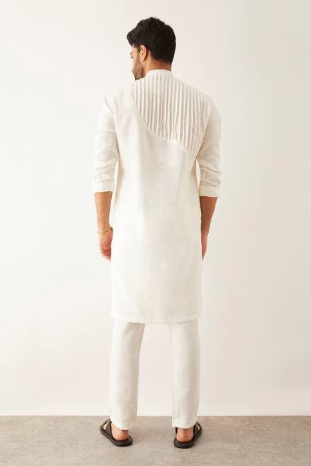 Shop Son Of A Noble Snob White Linen Roan Textured Kurta Set at Aza Fashions Shop_Son Of A Noble Snob_White Linen Roan Textured Kurta Set _at_Aza_Fashions