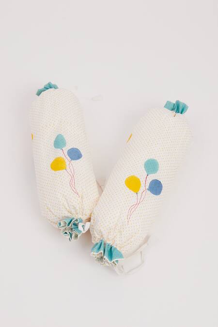 Shop Masaya Blue Hypoallergenic Cotton Hand I Am Going To The Circus Cot Bedding Set Online at Aza Fashions Shop_Masaya_Blue Hypoallergenic Cotton Hand I Am Going To The Circus Cot Bedding Set_Online_at_Aza_Fashions