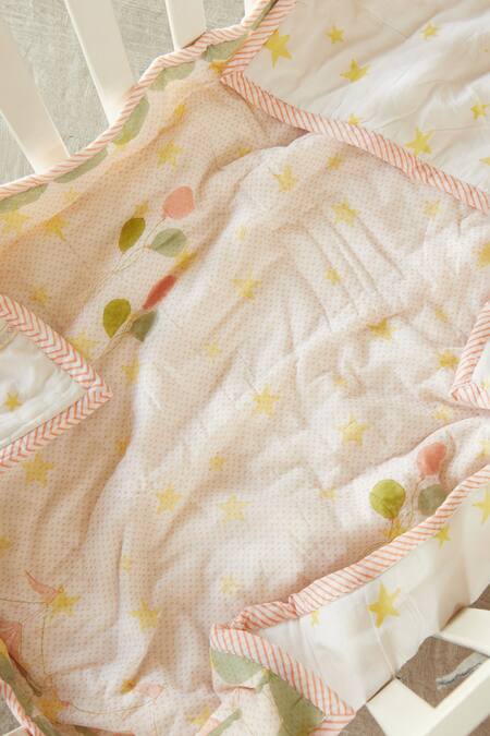 Masaya_Peach 2 Layers Of Pure Cotton And I Am Going To The Circus Quilt_at_Aza_Fashions