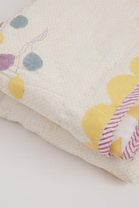 Shop_Masaya_Yellow 2 Layers Of Pure And Unbleached Sheet Filling Quilt _Online_at_Aza_Fashions