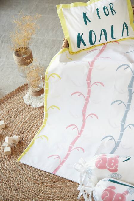 Masaya_Yellow Hypoallergenic , Filler Mulmul With K For Cot Bedding Set_at_Aza_Fashions