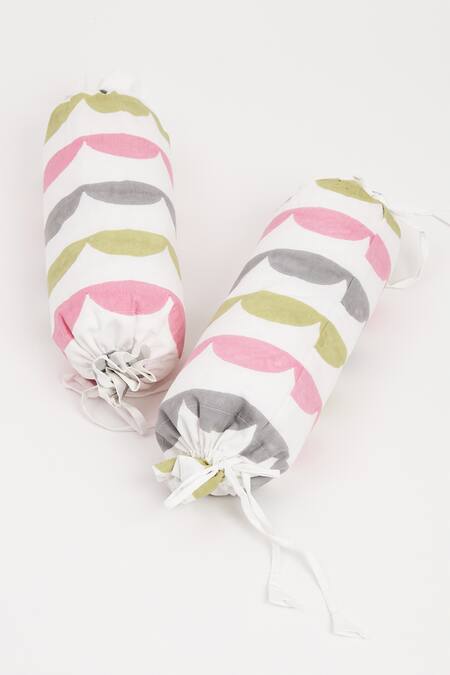 Buy Masaya Grey Hypoallergenic Cotton, Filler Adventures Mamma And Me Cot Bedding Set Buy_Masaya_Grey Hypoallergenic Cotton, Filler Adventures Mamma And Me Cot Bedding Set