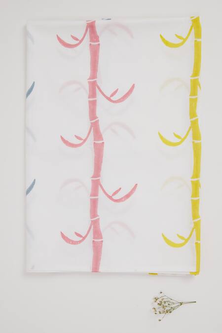 Shop Masaya Yellow Hypoallergenic , Filler Mulmul With K For Cot Bedding Set Online at Aza Fashions Shop_Masaya_Yellow Hypoallergenic , Filler Mulmul With K For Cot Bedding Set_Online_at_Aza_Fashions