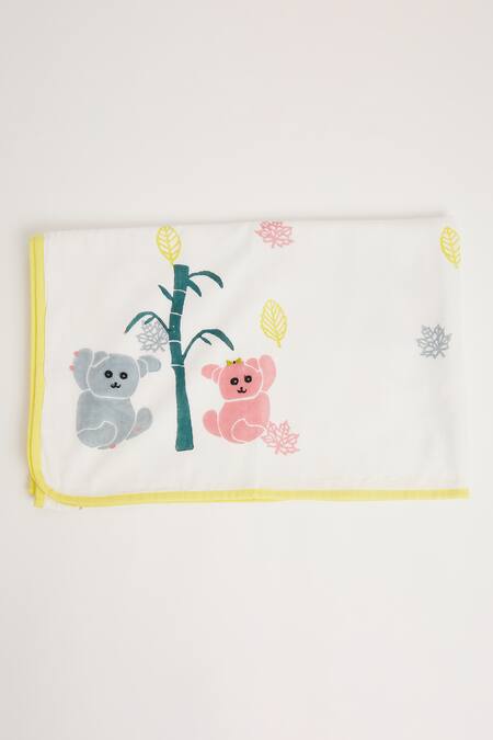 Masaya Yellow Hypoallergenic , Filler Mulmul With K For Cot Bedding Set at Aza Fashions Masaya_Yellow Hypoallergenic , Filler Mulmul With K For Cot Bedding Set_at_Aza_Fashions