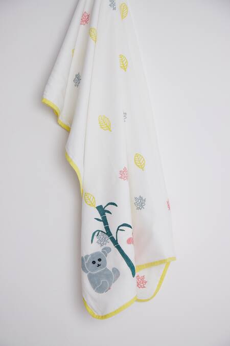 Shop Masaya Yellow Hypoallergenic , Filler Mulmul With K For Cot Bedding Set Shop_Masaya_Yellow Hypoallergenic , Filler Mulmul With K For Cot Bedding Set