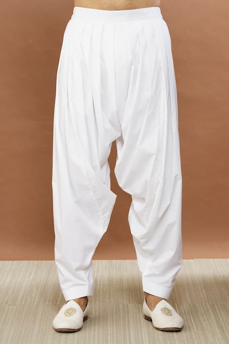 Aham-Vayam Green Cotton Sequins Mughal Embroidered Kurta And Patiala Set at Aza Fashions Aham-Vayam_Green Cotton Sequins Mughal Embroidered Kurta And Patiala Set _at_Aza_Fashions