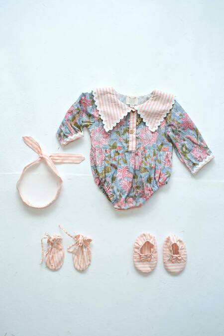 Plumcheeks Multi Color 100% Hand Block Cotton Floral Jamna Set Online at Aza Fashions Plumcheeks_Multi Color 100% Hand Block Cotton Floral Jamna Set_Online_at_Aza_Fashions