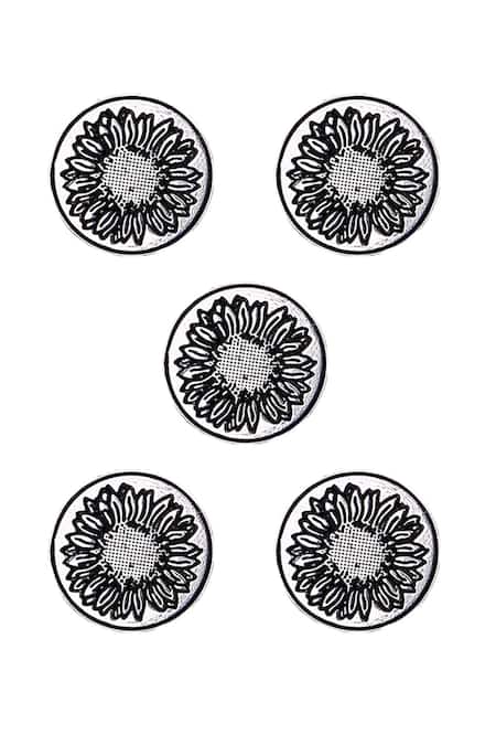 Cosa Nostraa_Silver Embroidery Sunflower Glitter Carved Buttons - Set Of 5 _Online_at_Aza_Fashions