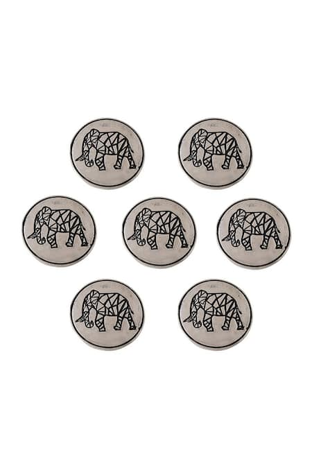 Cosa Nostraa_Grey Mighty Elephant Carved Buttons - Set Of 7 _Online_at_Aza_Fashions