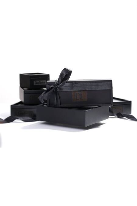 Shop_Cosa Nostraa_Grey Lion Carved Buttons - Set Of 7 _Online_at_Aza_Fashions