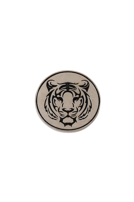 Buy Cosa Nostraa Grey Fiery Tiger Carved Buttons - Set Of 5 Online at Aza Fashions Buy_Cosa Nostraa_Grey Fiery Tiger Carved Buttons - Set Of 5 _Online_at_Aza_Fashions