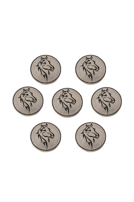 Cosa Nostraa_Grey King Knight Carved Buttons - Set Of 7 _Online_at_Aza_Fashions