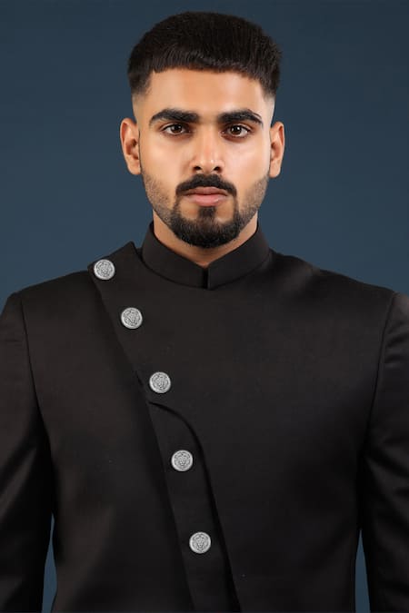 Shop Cosa Nostraa Silver Power Ruler Oxidised Buttons - Set Of 7 at Aza Fashions Shop_Cosa Nostraa_Silver Power Ruler Oxidised Buttons - Set Of 7 _at_Aza_Fashions