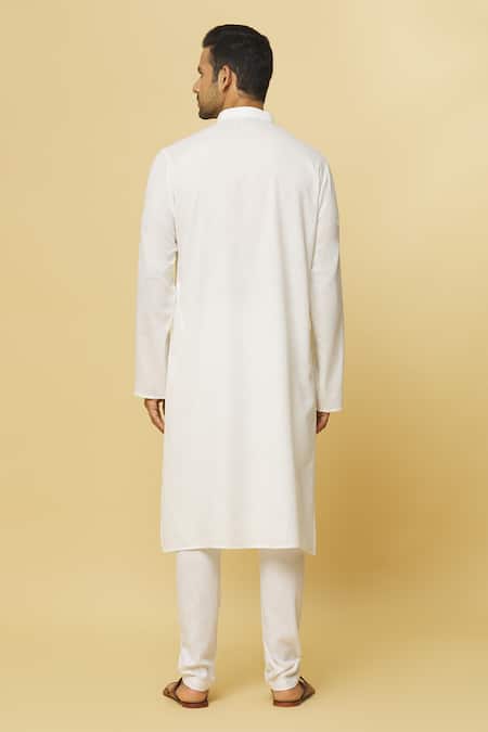 Aham-Vayam White Cotton Tatvam Sankalp Kurta And Pyjama Set Online at Aza Fashions Aham-Vayam_White Cotton Tatvam Sankalp Kurta And Pyjama Set _Online_at_Aza_Fashions