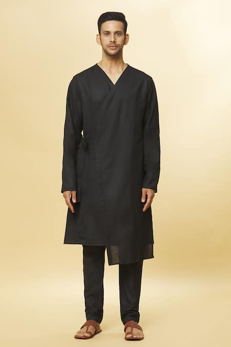 Buy Aham-Vayam Black Cotton Tatvam Arigato Solid Kurta And Pyjama Set Online at Aza Fashions Buy_Aham-Vayam_Black Cotton Tatvam Arigato Solid Kurta And Pyjama Set _Online_at_Aza_Fashions