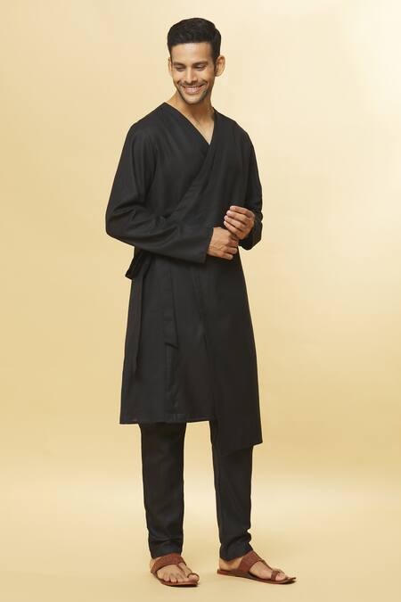 Shop Aham-Vayam Black Cotton Tatvam Arigato Solid Kurta And Pyjama Set Online at Aza Fashions Shop_Aham-Vayam_Black Cotton Tatvam Arigato Solid Kurta And Pyjama Set _Online_at_Aza_Fashions