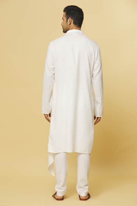 Aham-Vayam White Cotton Tatvam Agam Solid Kurta And Pyjama Set Online at Aza Fashions Aham-Vayam_White Cotton Tatvam Agam Solid Kurta And Pyjama Set _Online_at_Aza_Fashions