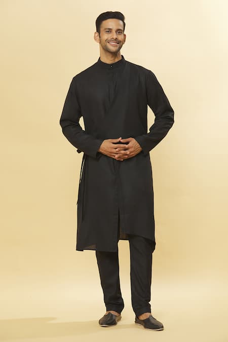 Aham-Vayam Black Cotton Tatvam Ahimsa Solid Kurta And Pyjama Set 