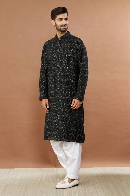 Buy Aham-Vayam Black Cotton Sequins Chamkila Embroidered Kurta Set Online at Aza Fashions Buy_Aham-Vayam_Black Cotton Sequins Chamkila Embroidered Kurta Set _Online_at_Aza_Fashions