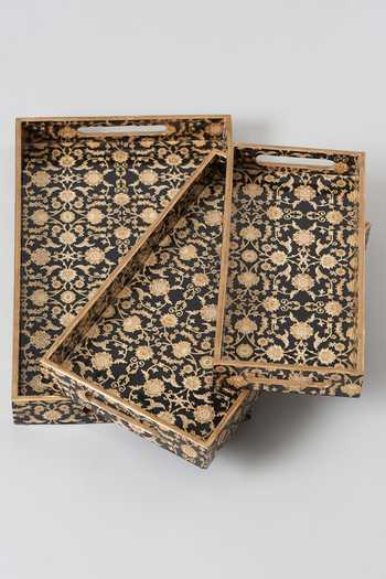 Buy Assemblage Black Mdf Wood With Resin Epoxy Coating. Persian Pattern Tray 3 Pcs Set at Aza Fashions Buy_Assemblage_Black Mdf Wood With Resin Epoxy Coating. Persian Pattern Tray 3 Pcs Set_at_Aza_Fashions