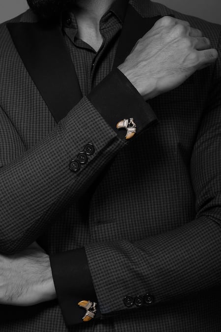 Shop Cosa Nostraa Gold The Lion Claw Carved Brooch And Cufflinks Gift Set Online at Aza Fashions Shop_Cosa Nostraa_Gold The Lion Claw Carved Brooch And Cufflinks Gift Set _Online_at_Aza_Fashions