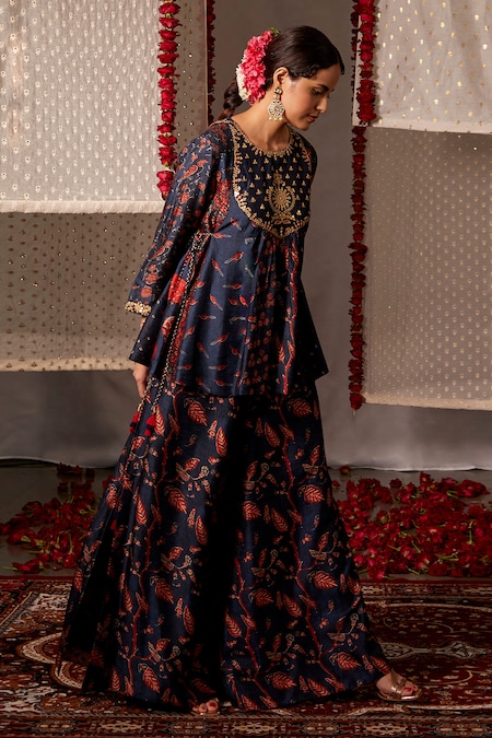 SHRADDHA RAMBHIA Blue Slub Silk Printed Floral Round Peplum Kurta And Palazzo Set 