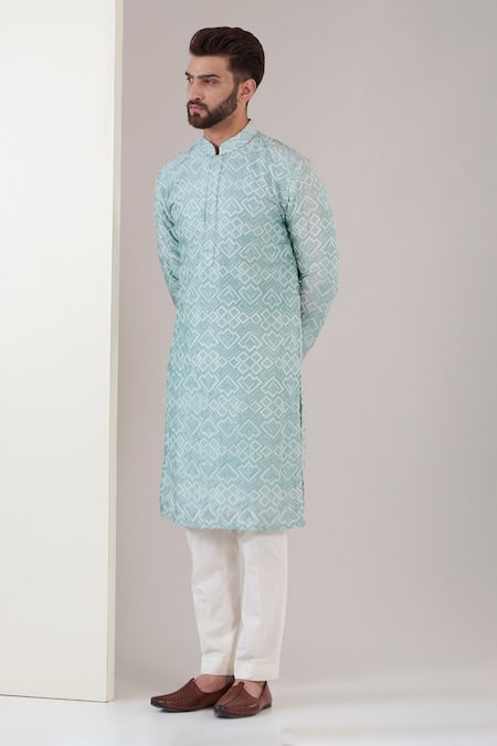Kasbah Thread Work Chikankari Kurta