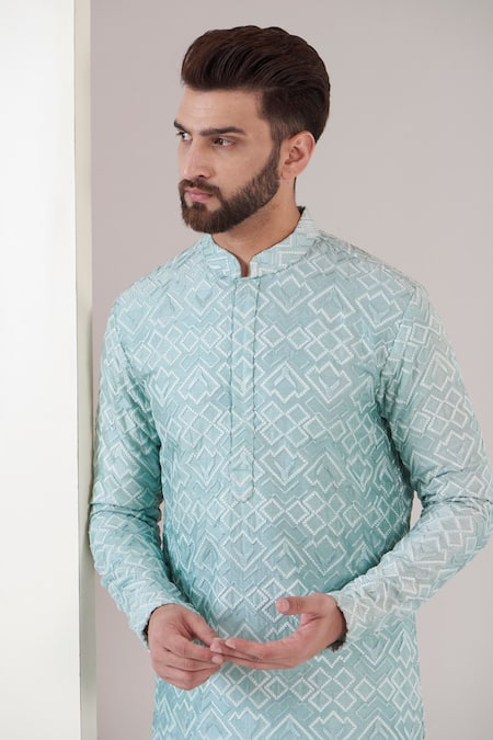 Buy Kasbah Blue Georgette Embroidery Thread Work Chikankari Kurta Online at Aza Fashions Buy_Kasbah_Blue Georgette Embroidery Thread Work Chikankari Kurta _Online_at_Aza_Fashions
