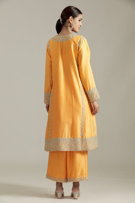 Priyaa Chanderi Silk Dori Embroidered Kurta Pyjama Set 