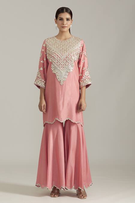 Buy_Priyaa_Pink Organza, Silk Embroidery, Gota Patti Round Neck Floral Kurta Gharara Set _Online_at_Aza_Fashions
